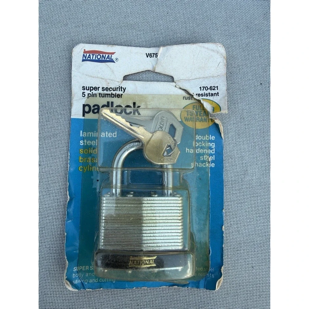 National padlock NIP unused V675 5 Pin Tumbler Vintage Laminated Steel